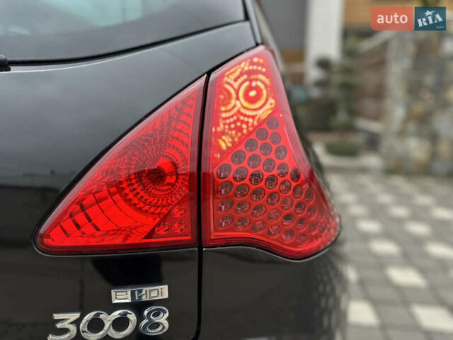 Черный Пежо 3008, объемом двигателя 1.6 л и пробегом 222 тыс. км за 9950 $, фото 76 на Automoto.ua