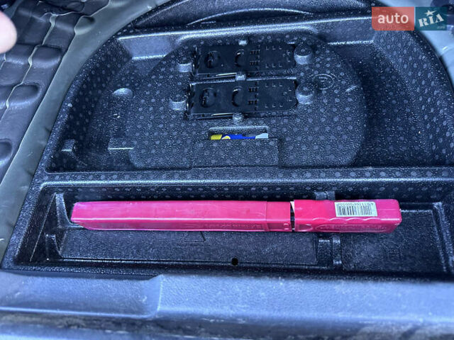 Чорний Пежо 3008, об'ємом двигуна 1.6 л та пробігом 229 тис. км за 8600 $, фото 18 на Automoto.ua