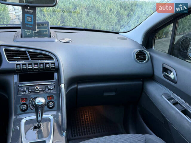 Чорний Пежо 3008, об'ємом двигуна 1.6 л та пробігом 247 тис. км за 9700 $, фото 29 на Automoto.ua