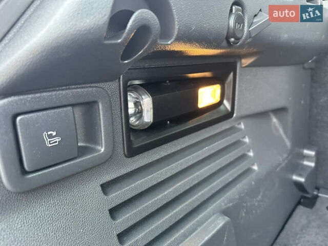 Черный Пежо 3008, объемом двигателя 1.6 л и пробегом 222 тыс. км за 9950 $, фото 156 на Automoto.ua