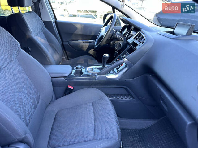 Чорний Пежо 3008, об'ємом двигуна 1.6 л та пробігом 229 тис. км за 8600 $, фото 22 на Automoto.ua