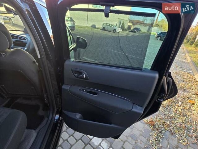 Черный Пежо 3008, объемом двигателя 1.6 л и пробегом 185 тыс. км за 8750 $, фото 54 на Automoto.ua