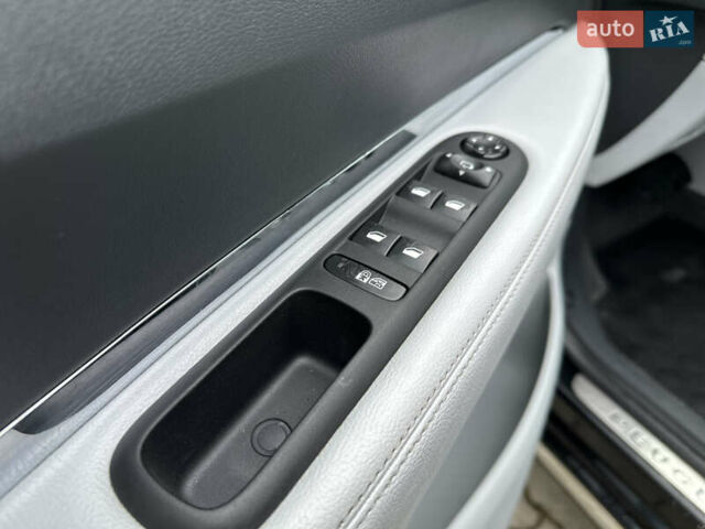 Черный Пежо 3008, объемом двигателя 1.6 л и пробегом 222 тыс. км за 9950 $, фото 95 на Automoto.ua