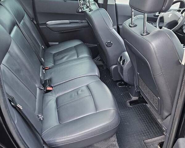 Черный Пежо 3008, объемом двигателя 2 л и пробегом 175 тыс. км за 10700 $, фото 20 на Automoto.ua