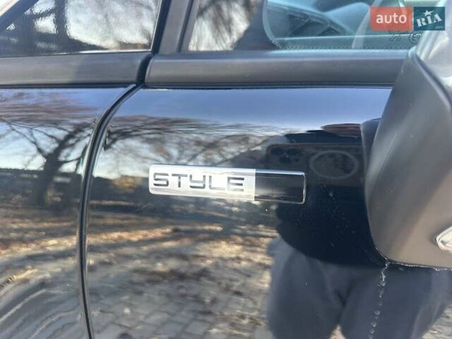 Чорний Пежо 3008, об'ємом двигуна 1.6 л та пробігом 151 тис. км за 9999 $, фото 8 на Automoto.ua