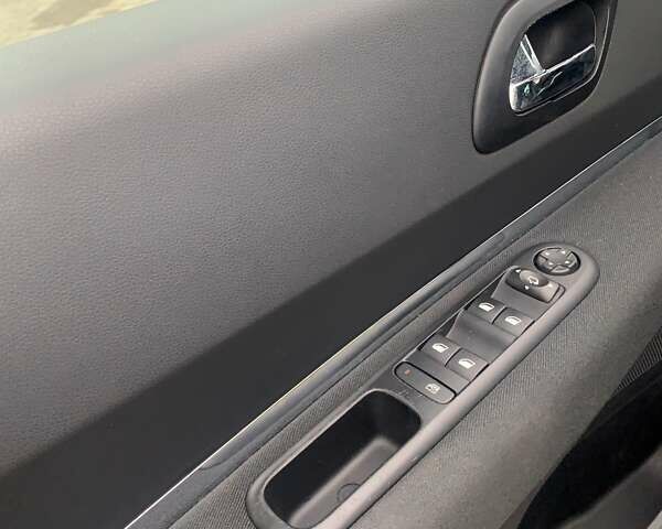 Пежо 3008 2014 в Дрогобыче на Automoto.ua Черный Пежо 3008, объемом двигателя 1.56 л и пробегом 223 тыс. км за 10199 $, фото 24 на Automoto.ua