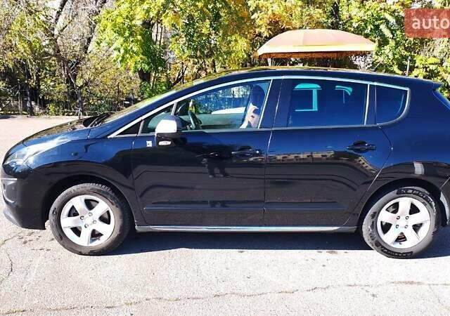 Чорний Пежо 3008, об'ємом двигуна 2 л та пробігом 263 тис. км за 10814 $, фото 1 на Automoto.ua