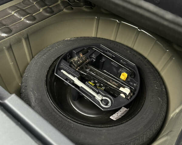 Чорний Пежо 3008, об'ємом двигуна 1.56 л та пробігом 139 тис. км за 10500 $, фото 37 на Automoto.ua