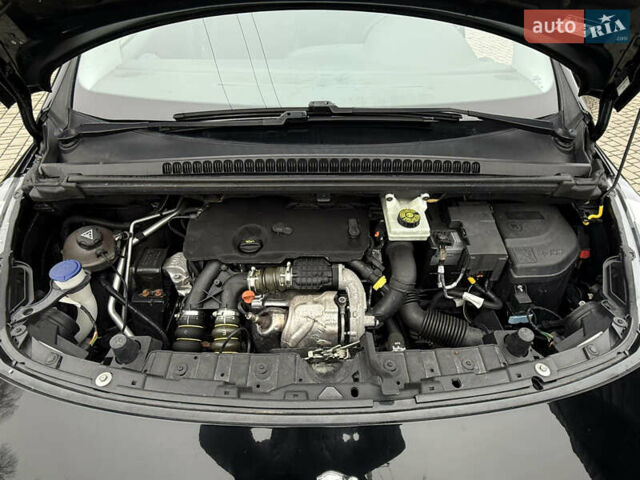 Чорний Пежо 3008, об'ємом двигуна 1.56 л та пробігом 139 тис. км за 10500 $, фото 53 на Automoto.ua