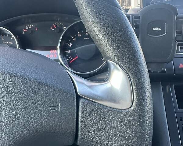 Чорний Пежо 3008, об'ємом двигуна 1.6 л та пробігом 151 тис. км за 9999 $, фото 24 на Automoto.ua