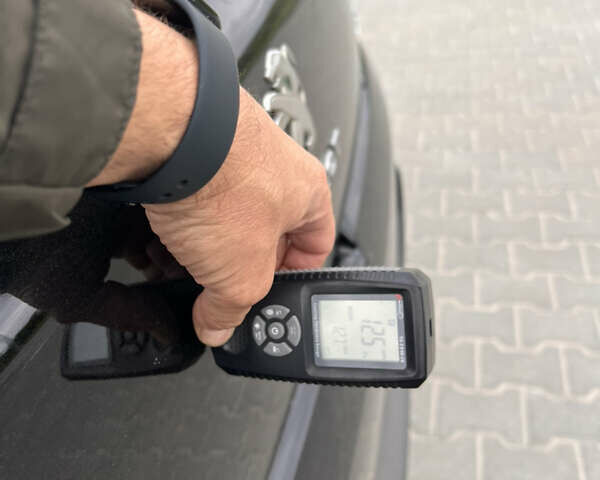 Чорний Пежо 3008, об'ємом двигуна 1.6 л та пробігом 220 тис. км за 10700 $, фото 44 на Automoto.ua