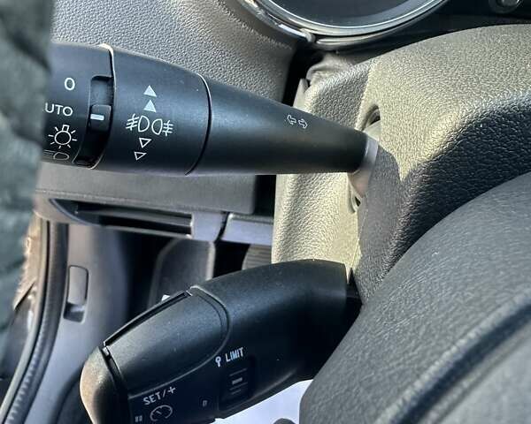 Чорний Пежо 3008, об'ємом двигуна 1.6 л та пробігом 151 тис. км за 9999 $, фото 25 на Automoto.ua