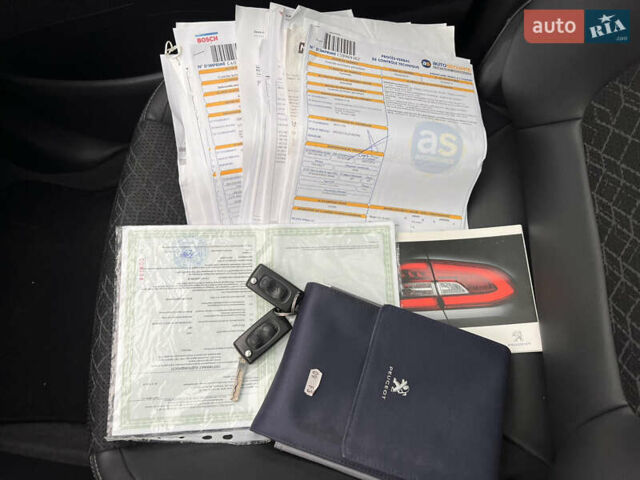 Чорний Пежо 3008, об'ємом двигуна 1.6 л та пробігом 220 тис. км за 10700 $, фото 39 на Automoto.ua