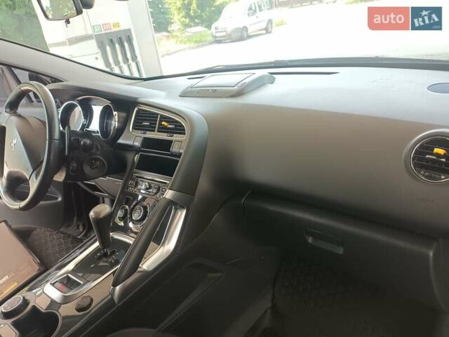 Черный Пежо 3008, объемом двигателя 1.6 л и пробегом 190 тыс. км за 10400 $, фото 27 на Automoto.ua