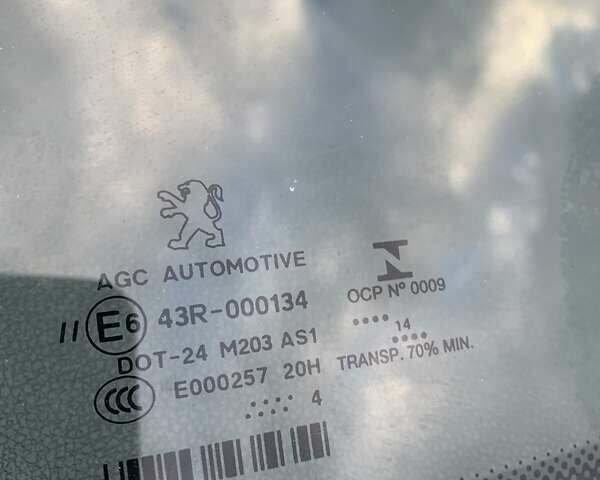 Пежо 3008 2014 в Дрогобыче на Automoto.ua Черный Пежо 3008, объемом двигателя 1.56 л и пробегом 223 тыс. км за 10199 $, фото 48 на Automoto.ua