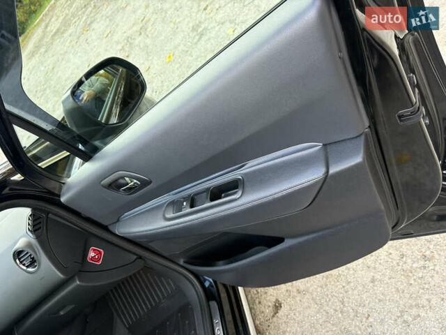 Черный Пежо 3008, объемом двигателя 1.6 л и пробегом 200 тыс. км за 12250 $, фото 47 на Automoto.ua