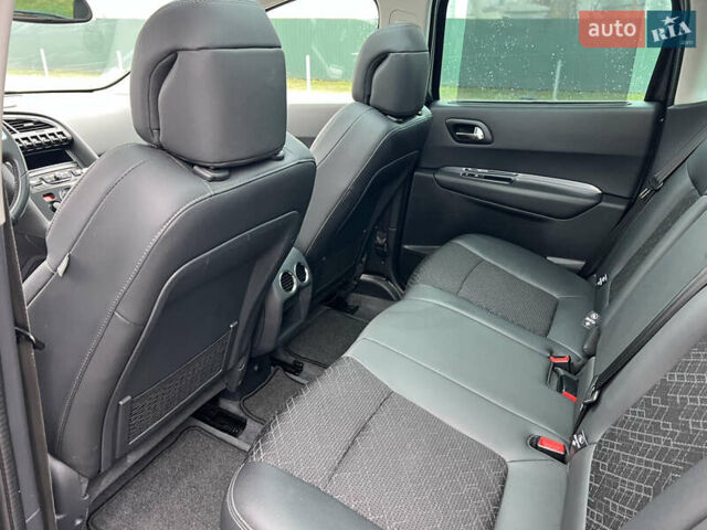 Черный Пежо 3008, объемом двигателя 1.6 л и пробегом 249 тыс. км за 12800 $, фото 37 на Automoto.ua