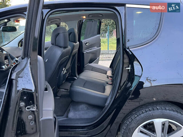 Чорний Пежо 3008, об'ємом двигуна 1.6 л та пробігом 249 тис. км за 12850 $, фото 34 на Automoto.ua