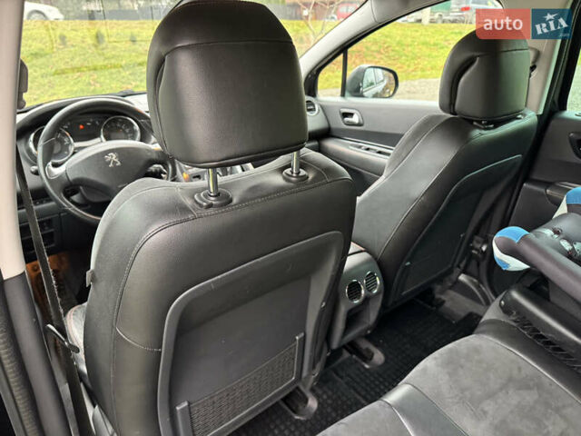 Черный Пежо 3008, объемом двигателя 1.56 л и пробегом 256 тыс. км за 12000 $, фото 54 на Automoto.ua