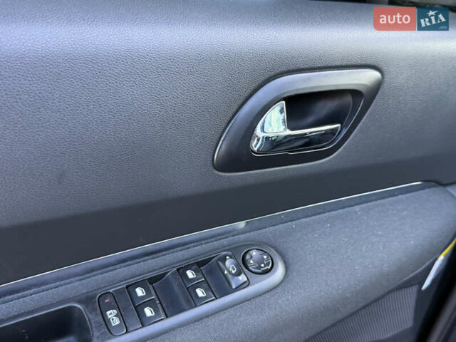 Черный Пежо 3008, объемом двигателя 1.6 л и пробегом 247 тыс. км за 9900 $, фото 40 на Automoto.ua