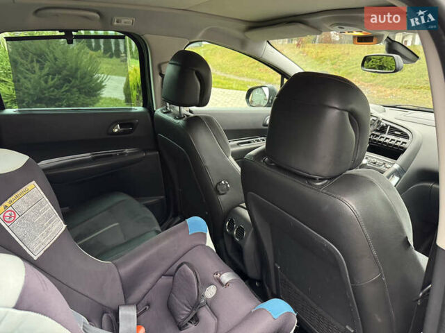 Черный Пежо 3008, объемом двигателя 1.56 л и пробегом 256 тыс. км за 12000 $, фото 41 на Automoto.ua