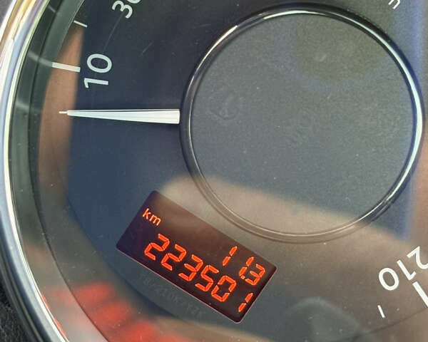 Черный Пежо 3008, объемом двигателя 1.6 л и пробегом 200 тыс. км за 12250 $, фото 73 на Automoto.ua