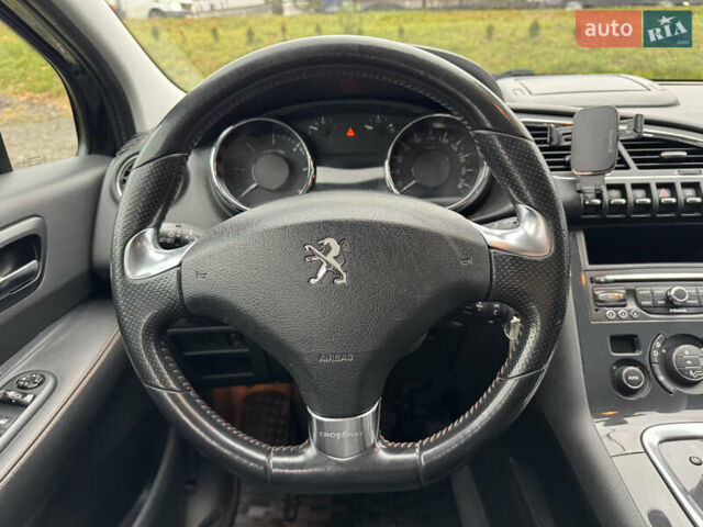Черный Пежо 3008, объемом двигателя 1.56 л и пробегом 256 тыс. км за 12000 $, фото 58 на Automoto.ua