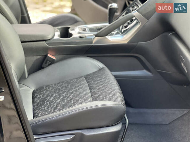 Черный Пежо 3008, объемом двигателя 1.6 л и пробегом 190 тыс. км за 13200 $, фото 16 на Automoto.ua