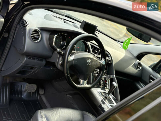 Черный Пежо 3008, объемом двигателя 1.6 л и пробегом 200 тыс. км за 12250 $, фото 4 на Automoto.ua
