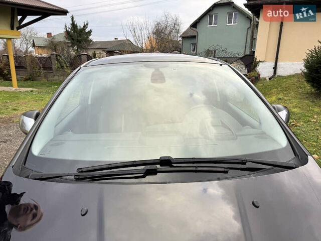 Черный Пежо 3008, объемом двигателя 1.56 л и пробегом 256 тыс. км за 12000 $, фото 18 на Automoto.ua