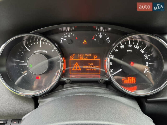 Черный Пежо 3008, объемом двигателя 1.56 л и пробегом 256 тыс. км за 12000 $, фото 64 на Automoto.ua