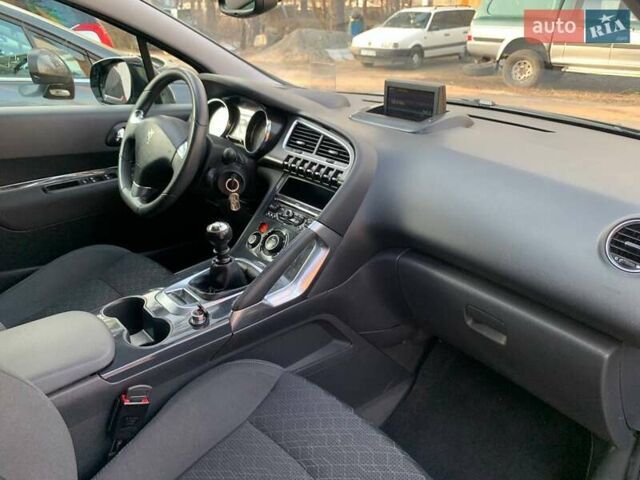 Черный Пежо 3008, объемом двигателя 1.56 л и пробегом 68 тыс. км за 11100 $, фото 9 на Automoto.ua