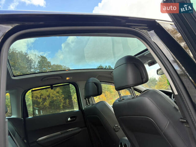 Черный Пежо 3008, объемом двигателя 1.6 л и пробегом 200 тыс. км за 12250 $, фото 60 на Automoto.ua