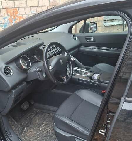 Черный Пежо 3008, объемом двигателя 1.56 л и пробегом 219 тыс. км за 12500 $, фото 8 на Automoto.ua