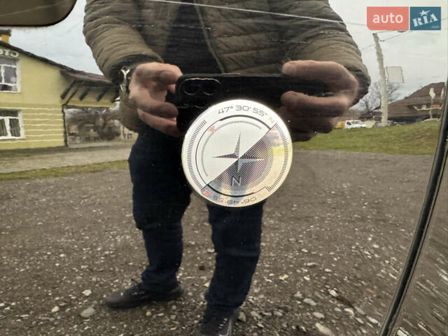 Черный Пежо 3008, объемом двигателя 1.56 л и пробегом 256 тыс. км за 12000 $, фото 28 на Automoto.ua