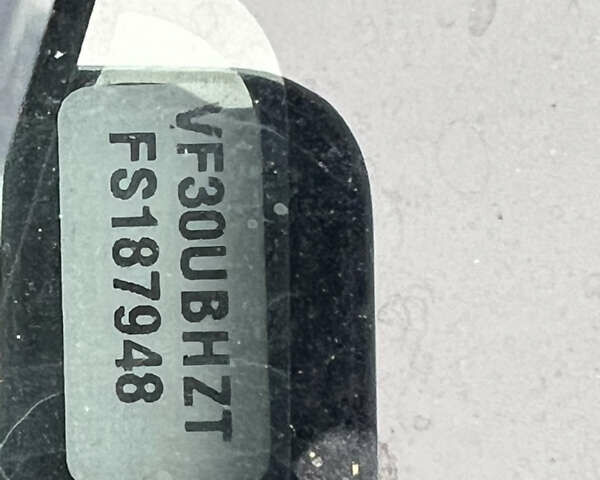 Черный Пежо 3008, объемом двигателя 1.6 л и пробегом 249 тыс. км за 12800 $, фото 34 на Automoto.ua