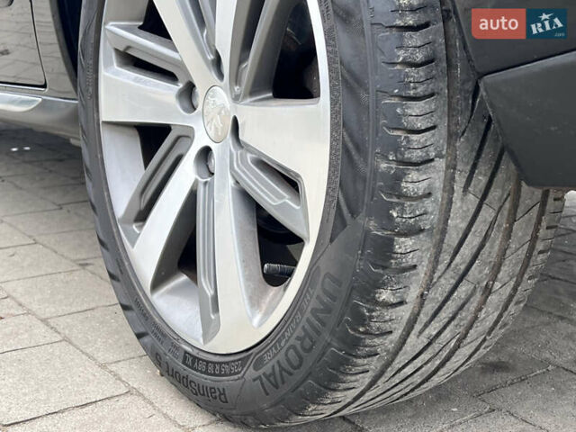 Черный Пежо 3008, объемом двигателя 1.6 л и пробегом 249 тыс. км за 12800 $, фото 45 на Automoto.ua