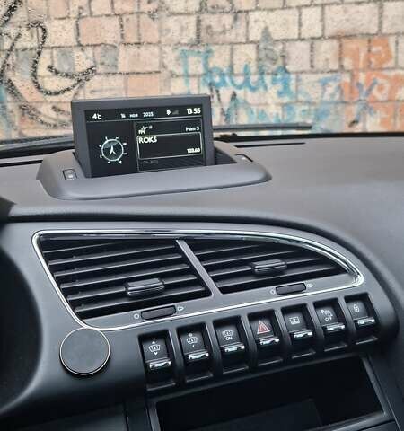 Черный Пежо 3008, объемом двигателя 1.56 л и пробегом 219 тыс. км за 12500 $, фото 19 на Automoto.ua