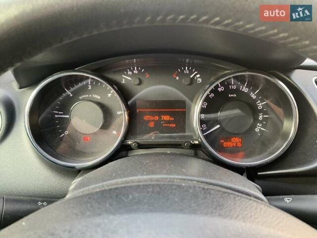 Черный Пежо 3008, объемом двигателя 1.56 л и пробегом 68 тыс. км за 11100 $, фото 13 на Automoto.ua