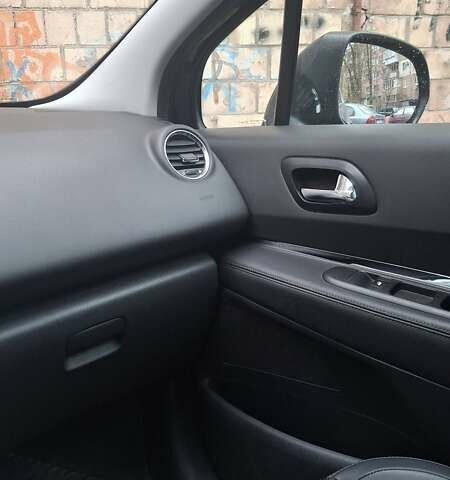 Черный Пежо 3008, объемом двигателя 1.56 л и пробегом 219 тыс. км за 12500 $, фото 17 на Automoto.ua