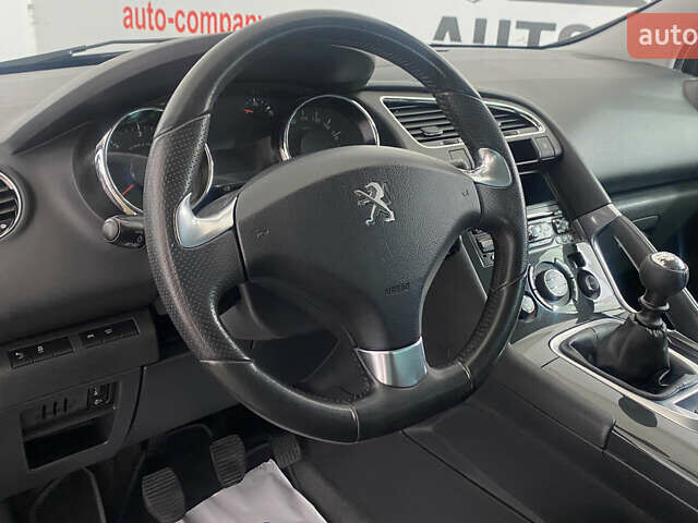 Черный Пежо 3008, объемом двигателя 1.6 л и пробегом 214 тыс. км за 12450 $, фото 6 на Automoto.ua