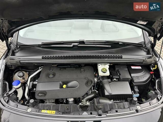 Черный Пежо 3008, объемом двигателя 2 л и пробегом 147 тыс. км за 14700 $, фото 75 на Automoto.ua