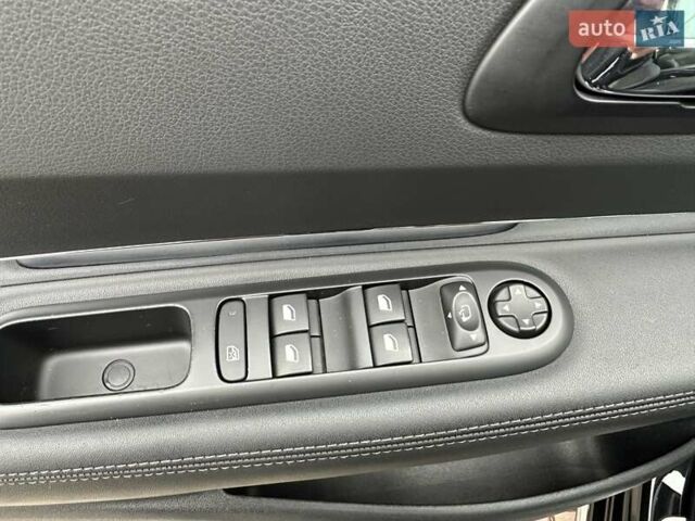Черный Пежо 3008, объемом двигателя 2 л и пробегом 147 тыс. км за 14700 $, фото 36 на Automoto.ua