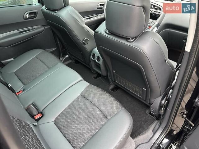 Черный Пежо 3008, объемом двигателя 2 л и пробегом 147 тыс. км за 14700 $, фото 59 на Automoto.ua