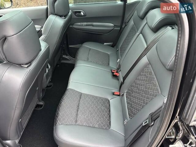 Черный Пежо 3008, объемом двигателя 2 л и пробегом 147 тыс. км за 14700 $, фото 40 на Automoto.ua