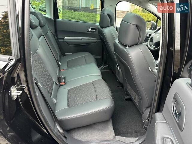 Черный Пежо 3008, объемом двигателя 2 л и пробегом 147 тыс. км за 14700 $, фото 57 на Automoto.ua