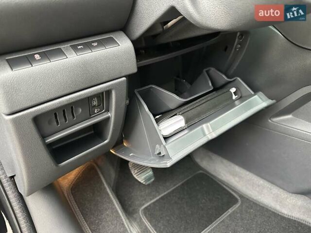 Черный Пежо 3008, объемом двигателя 2 л и пробегом 147 тыс. км за 14700 $, фото 35 на Automoto.ua