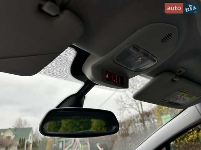 Черный Пежо 3008, объемом двигателя 2 л и пробегом 147 тыс. км за 14700 $, фото 25 на Automoto.ua