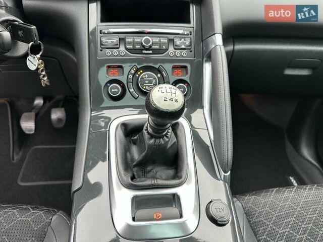 Черный Пежо 3008, объемом двигателя 2 л и пробегом 147 тыс. км за 14700 $, фото 23 на Automoto.ua