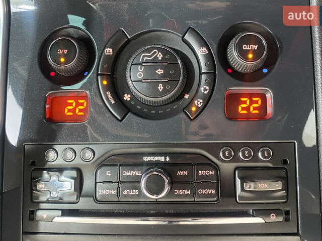 Черный Пежо 3008, объемом двигателя 1.6 л и пробегом 214 тыс. км за 12450 $, фото 19 на Automoto.ua